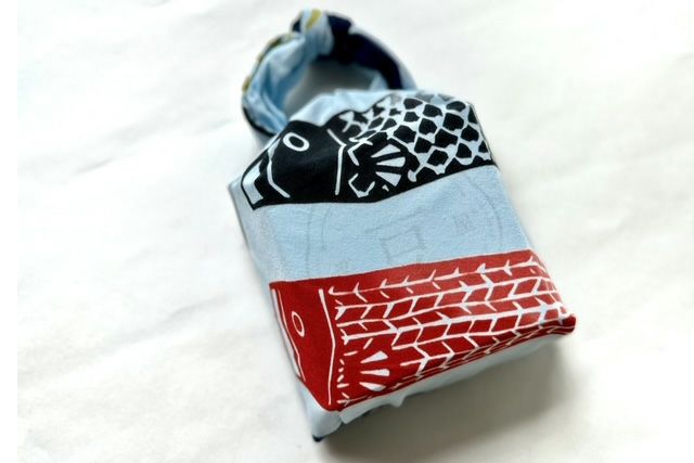 にじゆら手ぬぐい包み子供の日・ななついろまめ